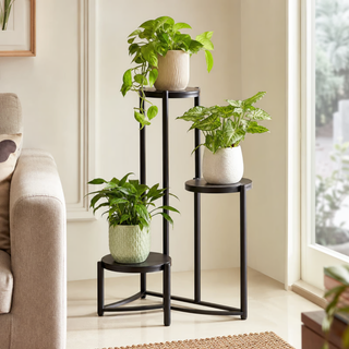 A Smarter Way to Display Plants with a 3-Tier Metal Stand | Wow Craft Home